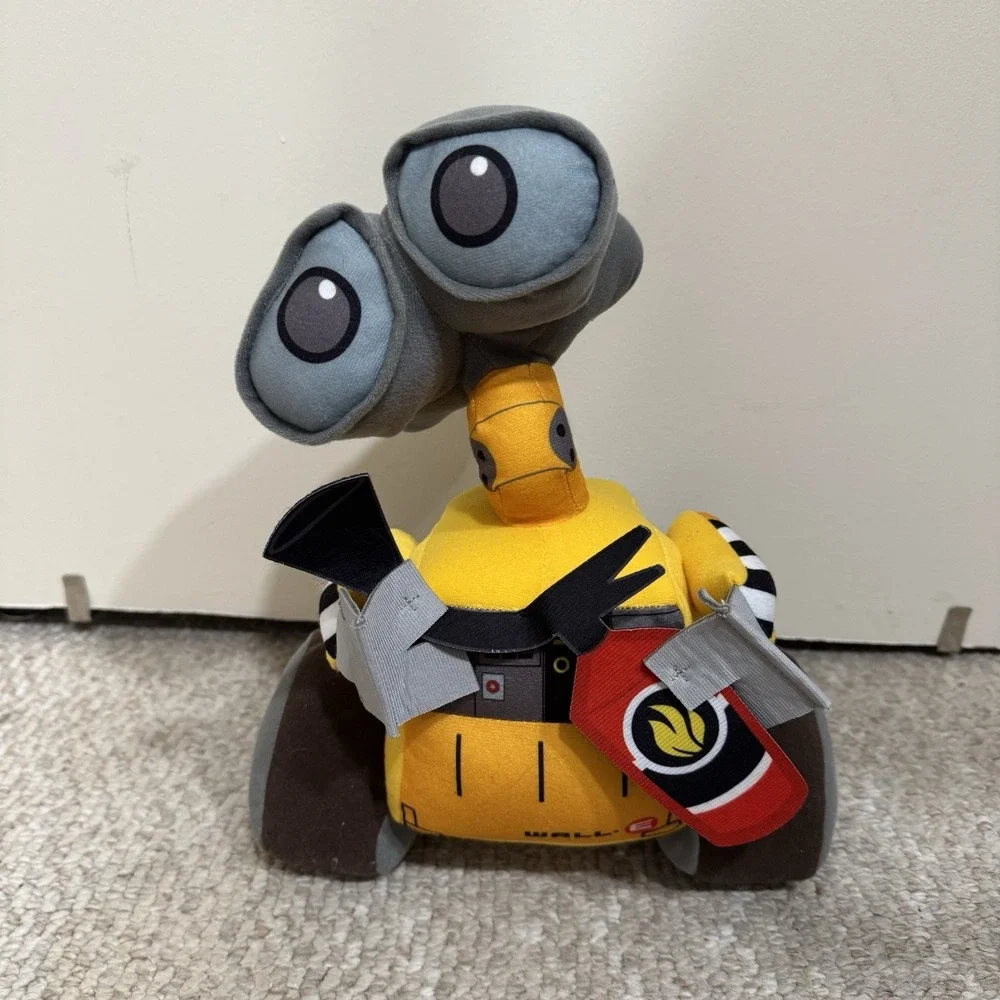 WALL-E Robot 12